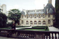 Palais Royale